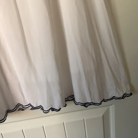 C/C Chic Connection Embroidered dress size  L - Picture 5 of 8